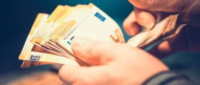 Direkt Bargeld für ihren Gebrauchtwagen